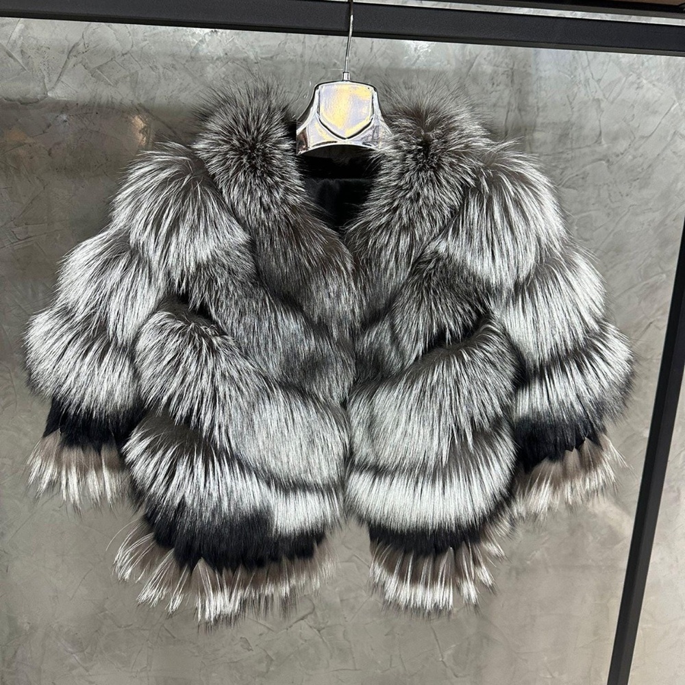 Argentina Fox Fur Shawl: Handcrafted Elegant Winter Wrap, Saten Lined